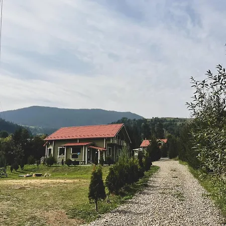 Semesterbostad Ananda Space аренда будинку у ретритному центрі карпати Velykyi Khodak