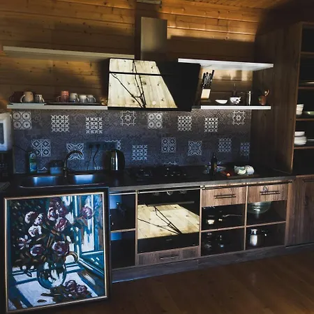 Ananda Space аренда будинку у ретритному центрі карпати Semesterbostad